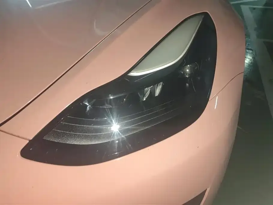 Tesla Model 3 — фото 5