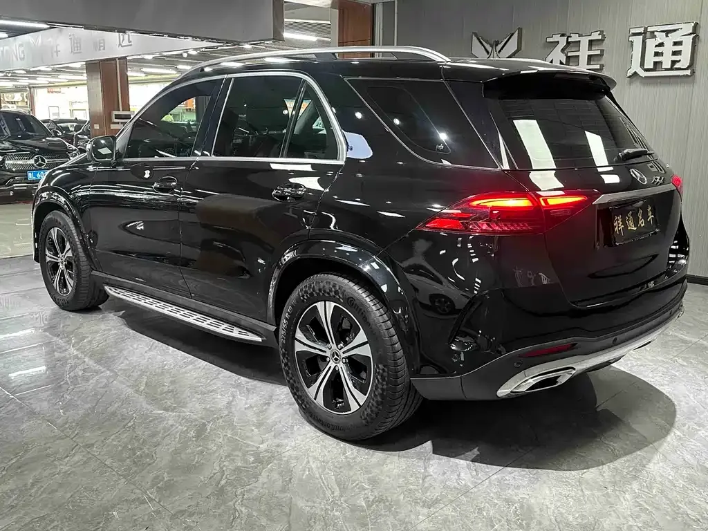 Mercedes-Benz GLE — фото 10