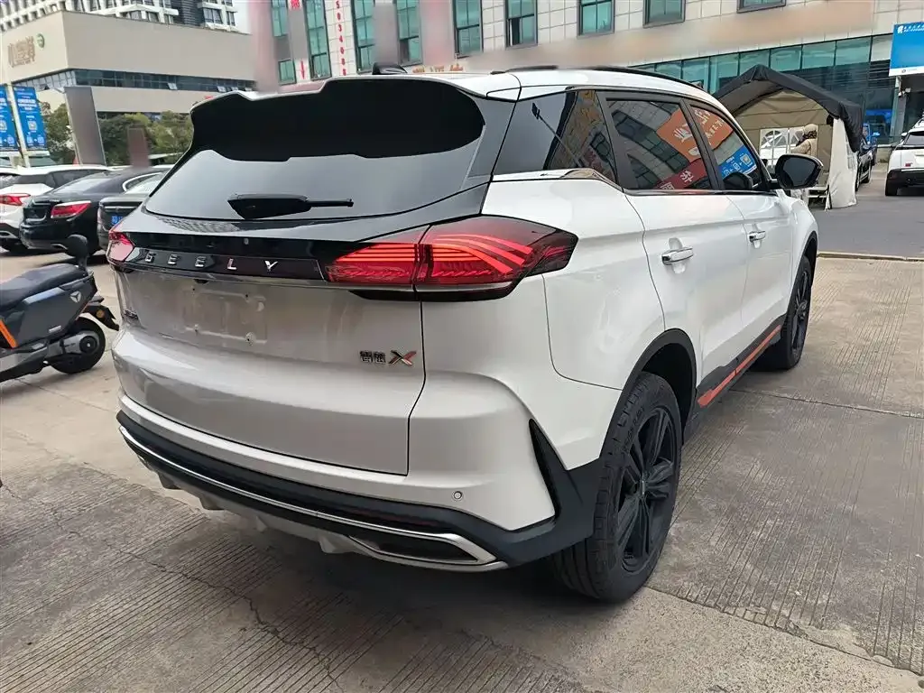 Geely Boyue 2022 из CN, фото 7