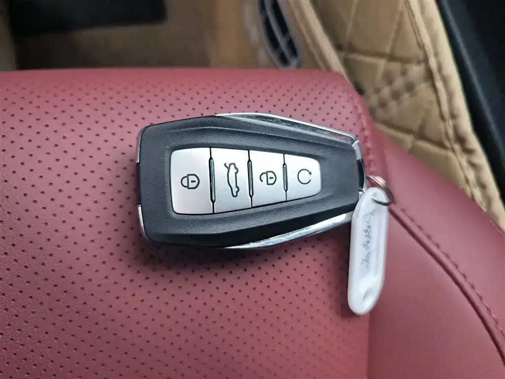 Geely Boyue 2022 из CN, фото 9