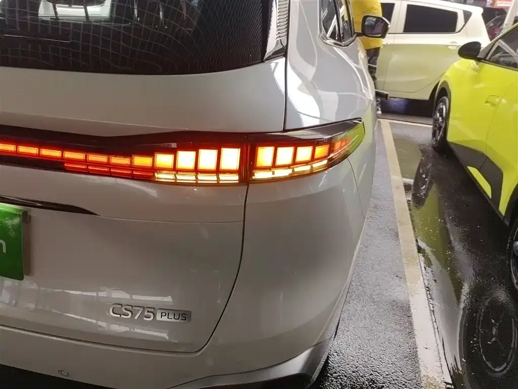 Changan CS75PLUS 2025 из CN, фото 8