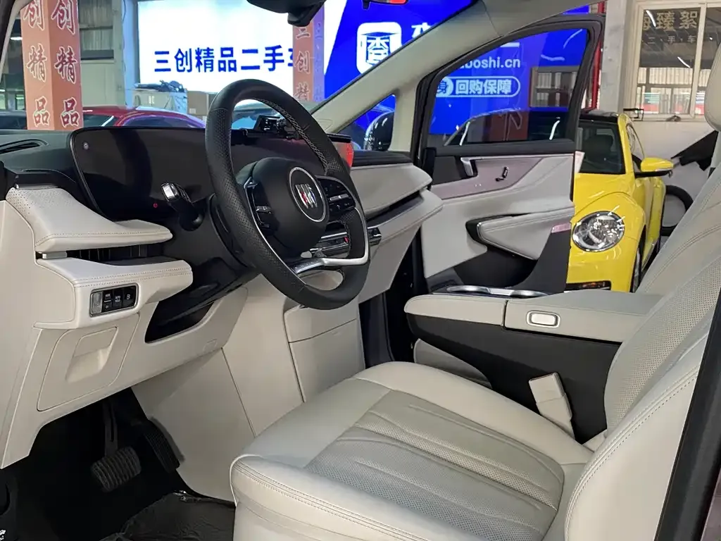 Buick GL8 Hybrid 2024 из CN, фото 9