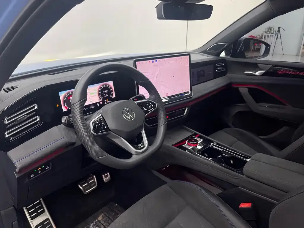 Volkswagen Tiguan L 2024 из CN, фото 10