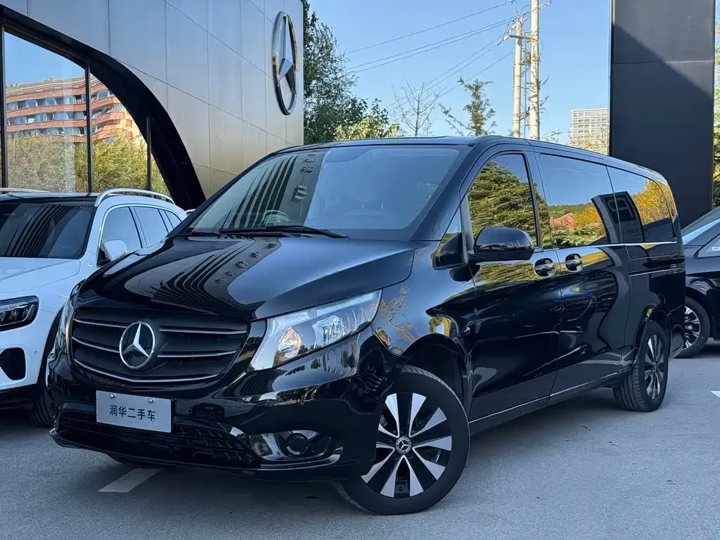 Mercedes-Benz Vito — фото 1