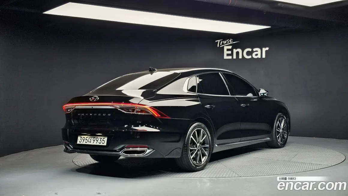 Hyundai Grandeur 2023 из KR, фото 2