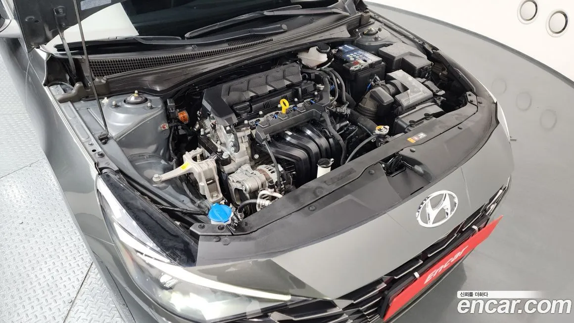 Hyundai AVANTE — фото 6