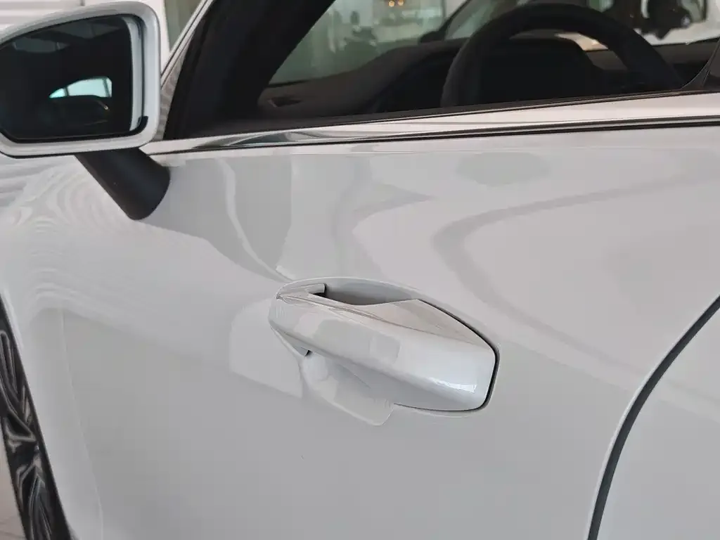 Volvo S60 — фото 10