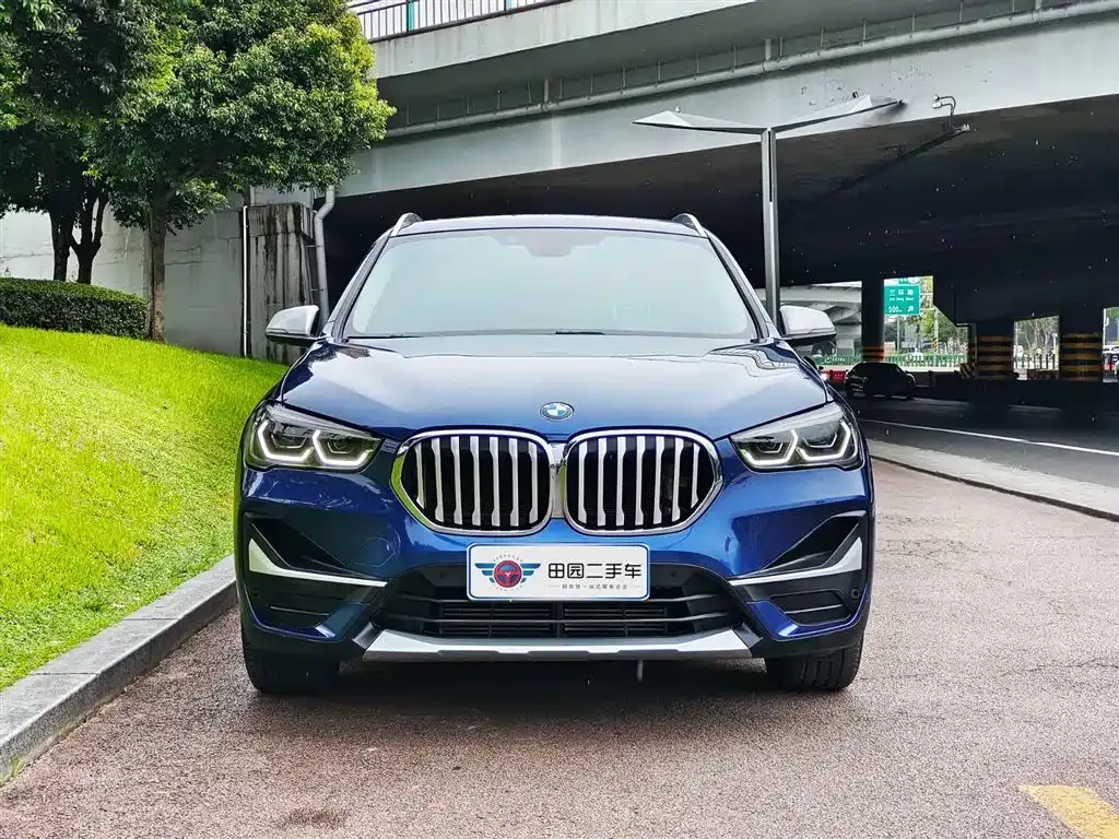BMW X1 — фото 2
