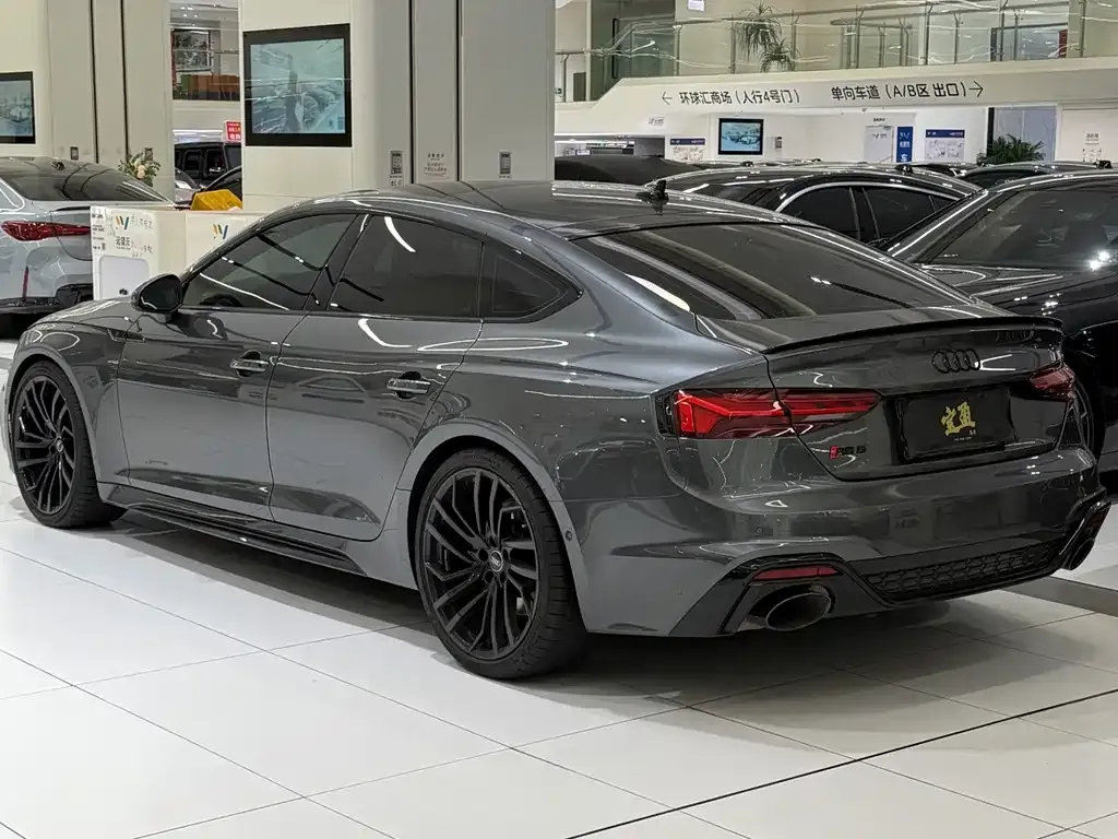 Audi RS 5 2022 из CN, фото 3