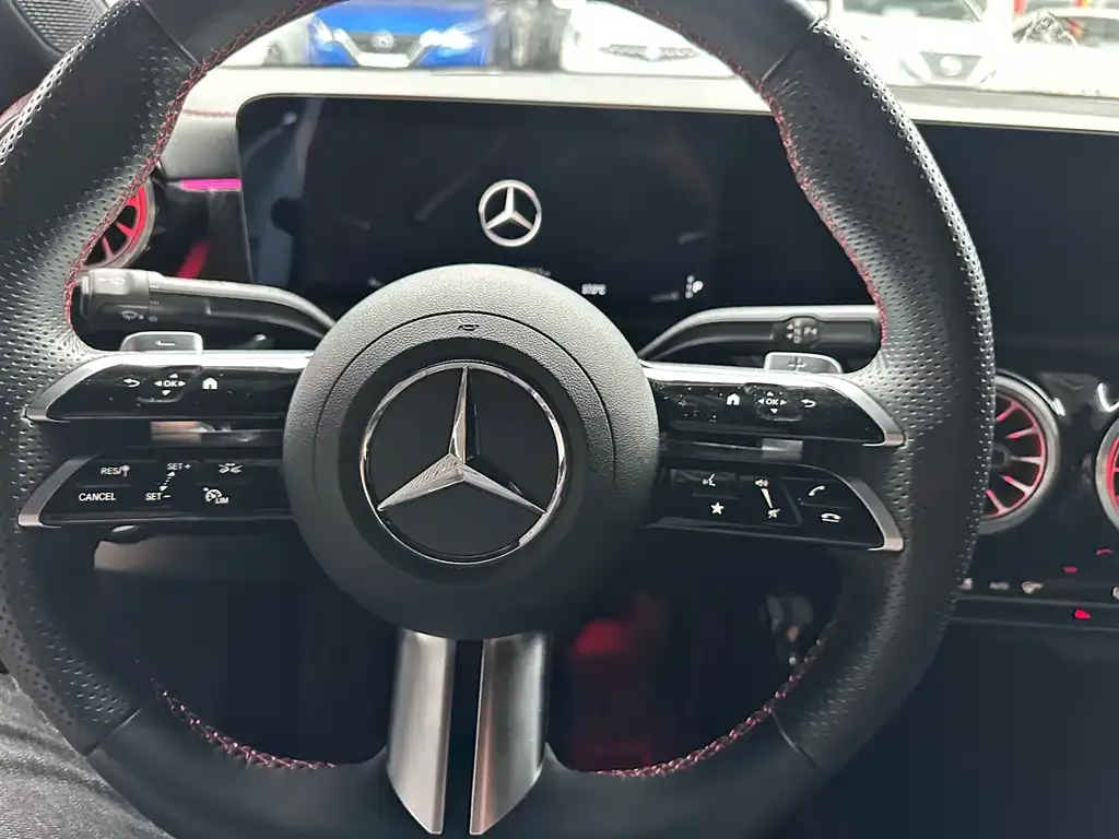 Mercedes-Benz A-Class 2024 из CN, фото 8