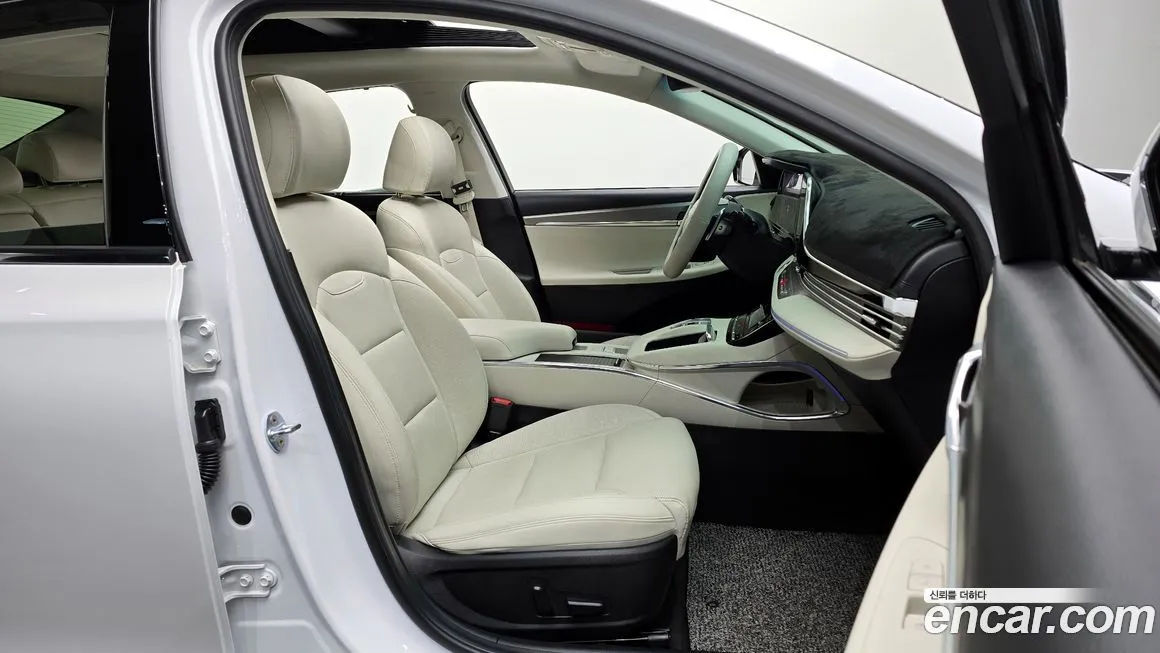 Hyundai Grandeur 2023 из KR, фото 10