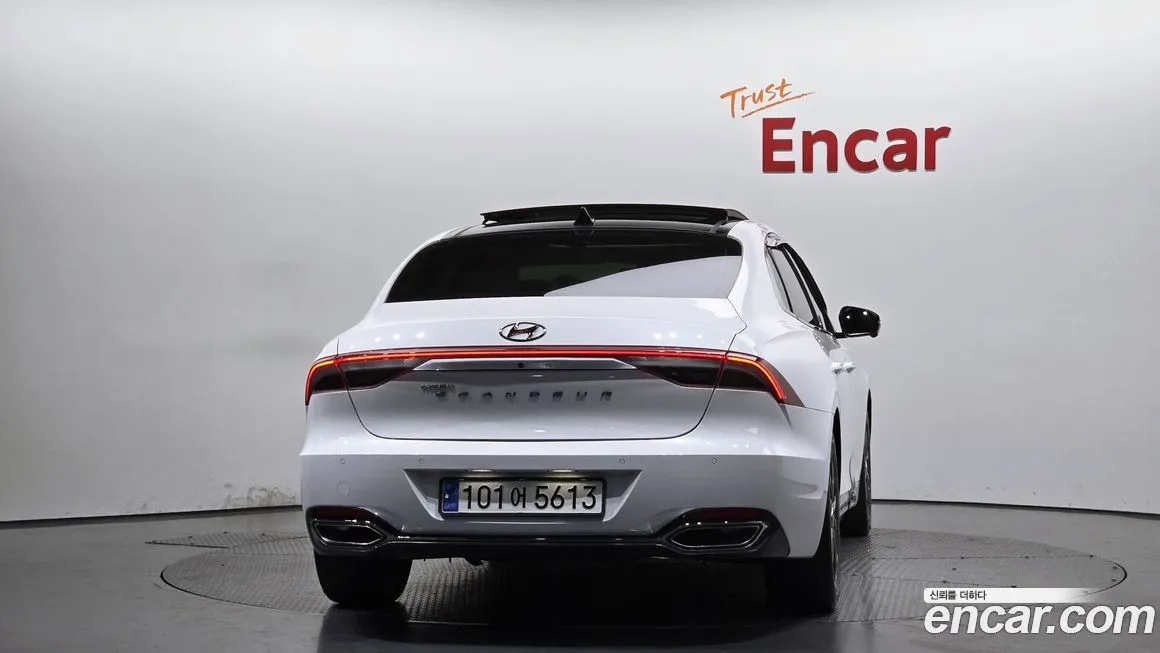Hyundai Grandeur 2023 из KR, фото 4