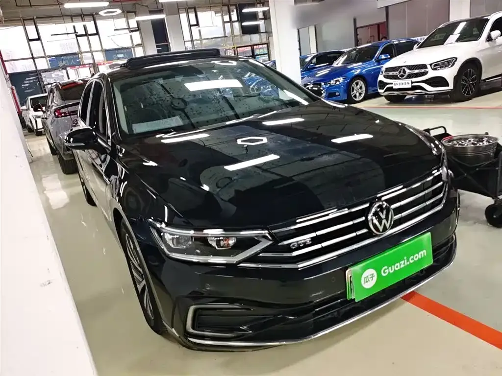 Volkswagen Magotan GTE PHEV 2022 из CN, фото 4