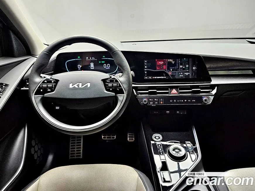 Kia Niro — фото 7
