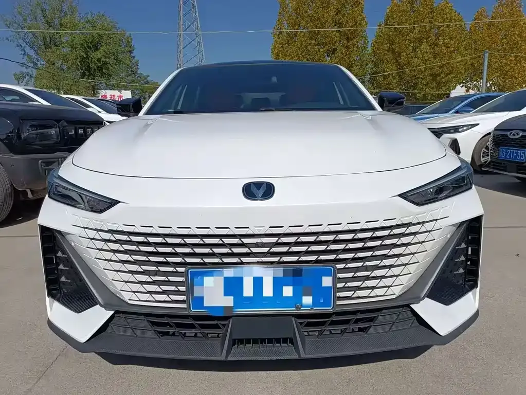 Changan UNI-V 2022 из CN, фото 2