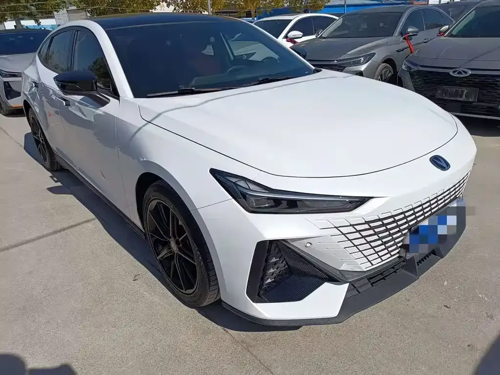 Changan UNI-V 2022 из CN, фото 3