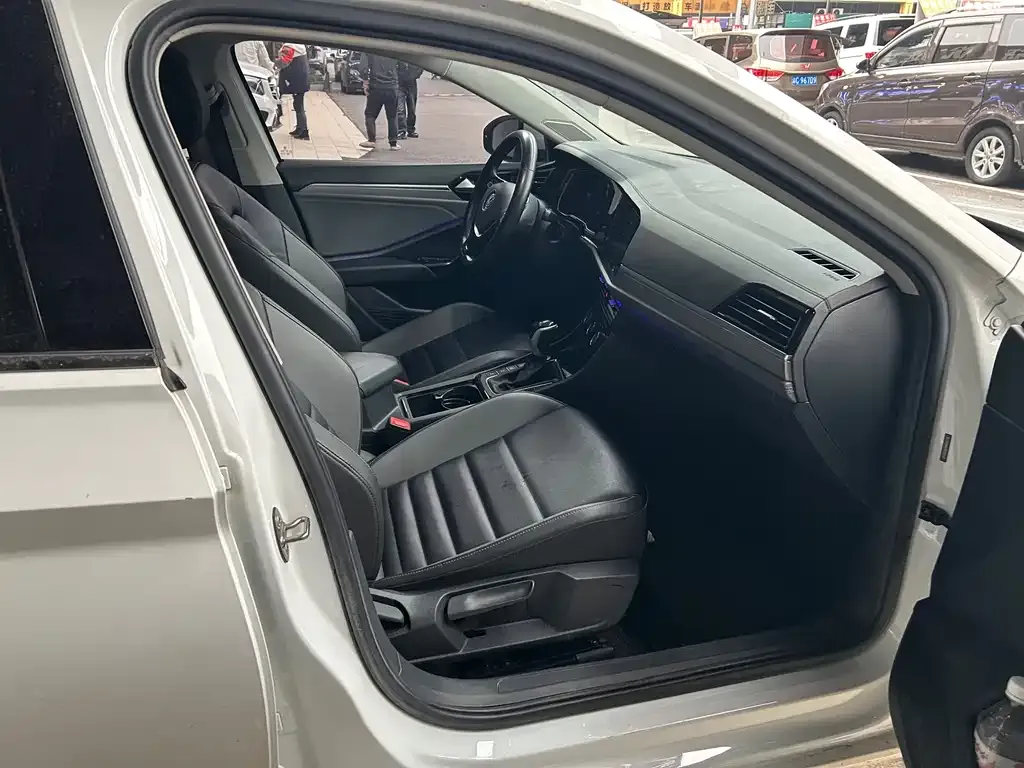 Volkswagen Sagitar 2021 из CN, фото 3