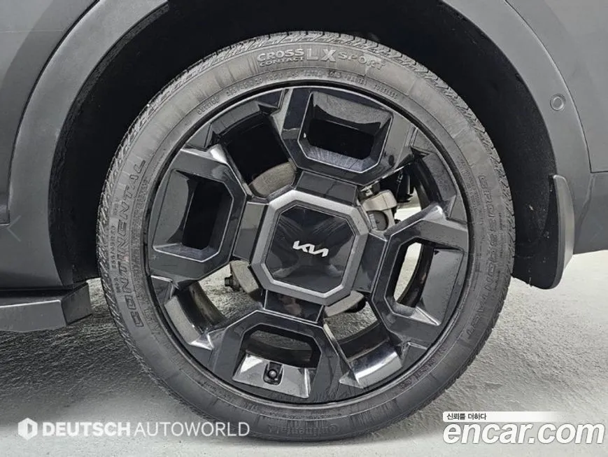 Kia Sorento — фото 5