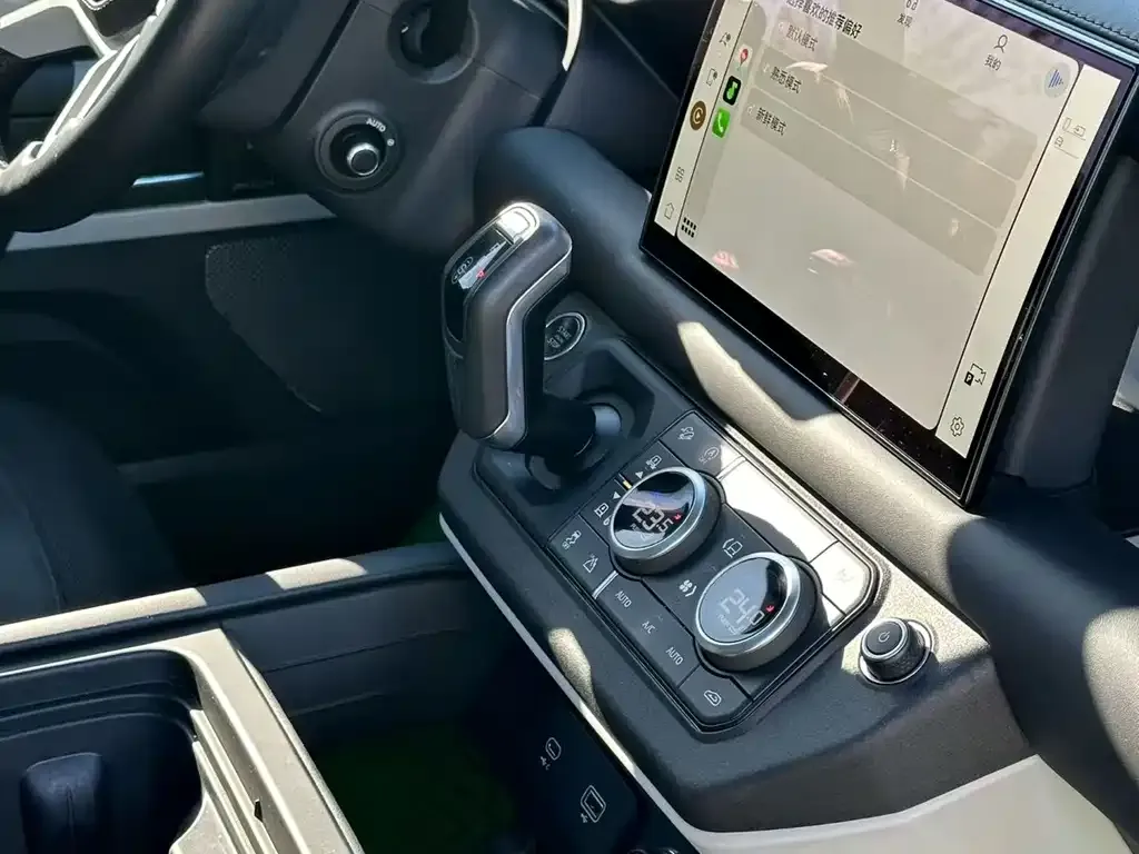 Land Rover Defender 2023 из CN, фото 4