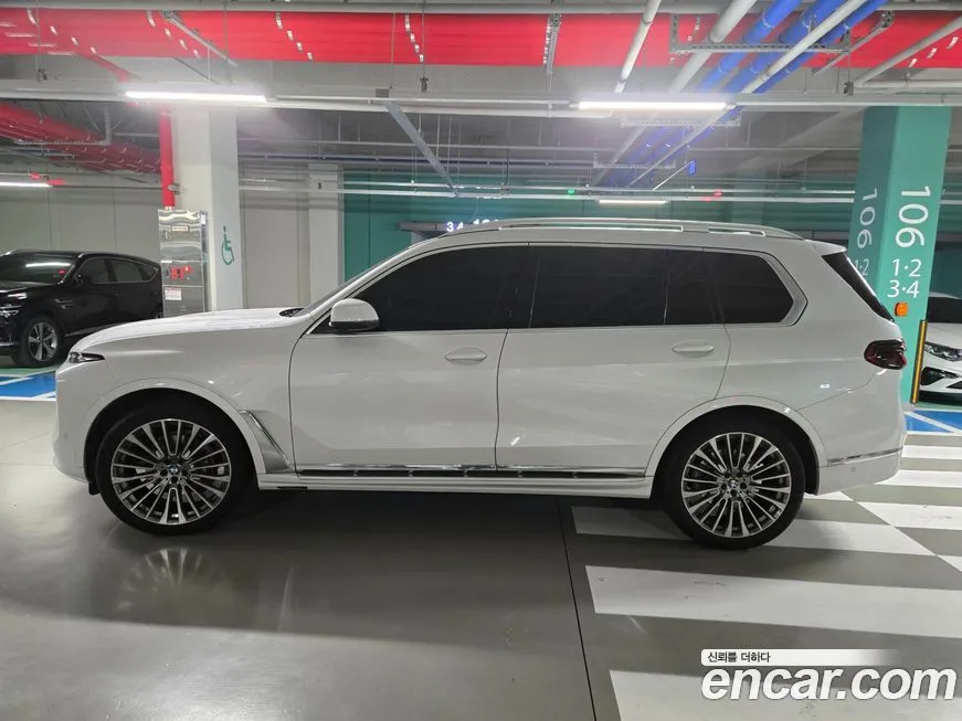 BMW X7 2023 из KR, фото 3