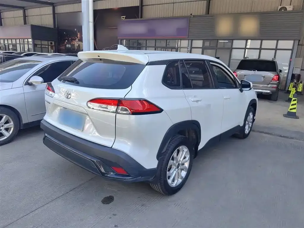 Toyota Frontlander 2023 из CN, фото 7