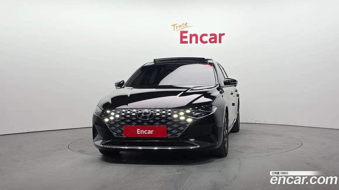 Hyundai Grandeur 2022 из KR, фото 3