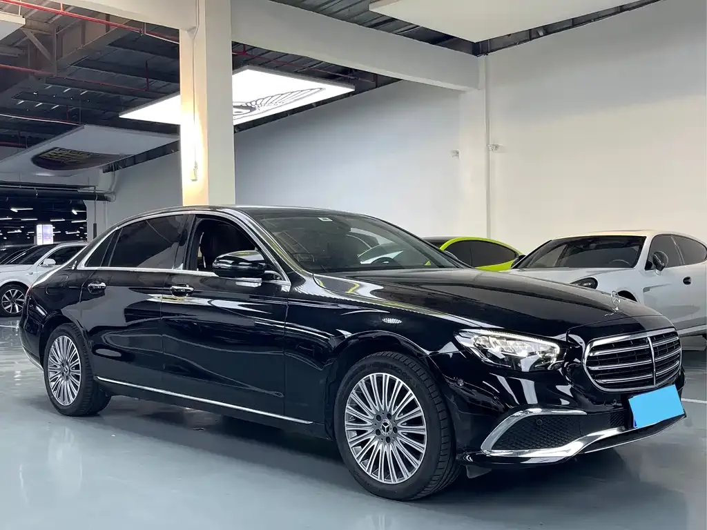 Mercedes-Benz E-Class 2023 из CN, фото 3