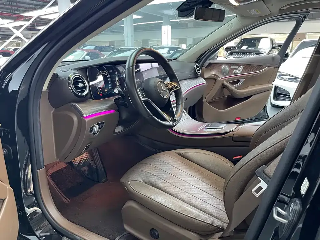 Mercedes-Benz E-Class 2023 из CN, фото 4