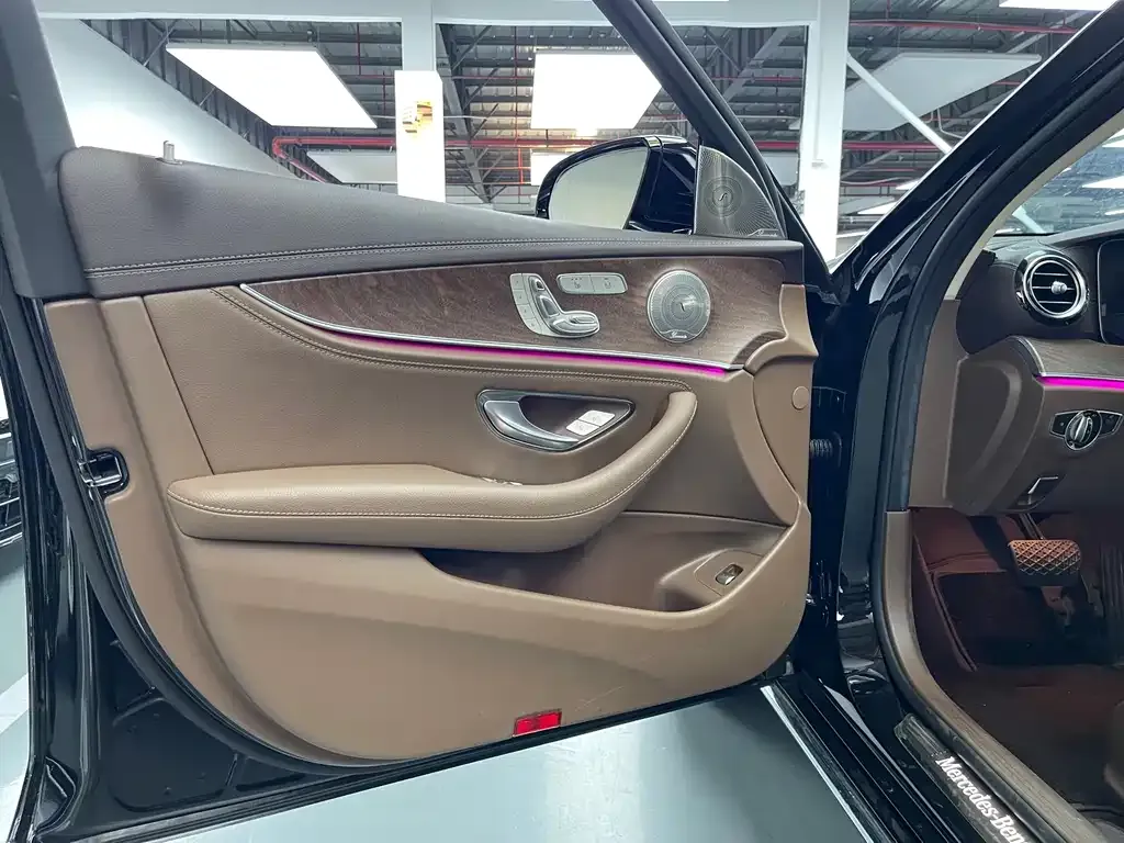 Mercedes-Benz E-Class 2023 из CN, фото 5
