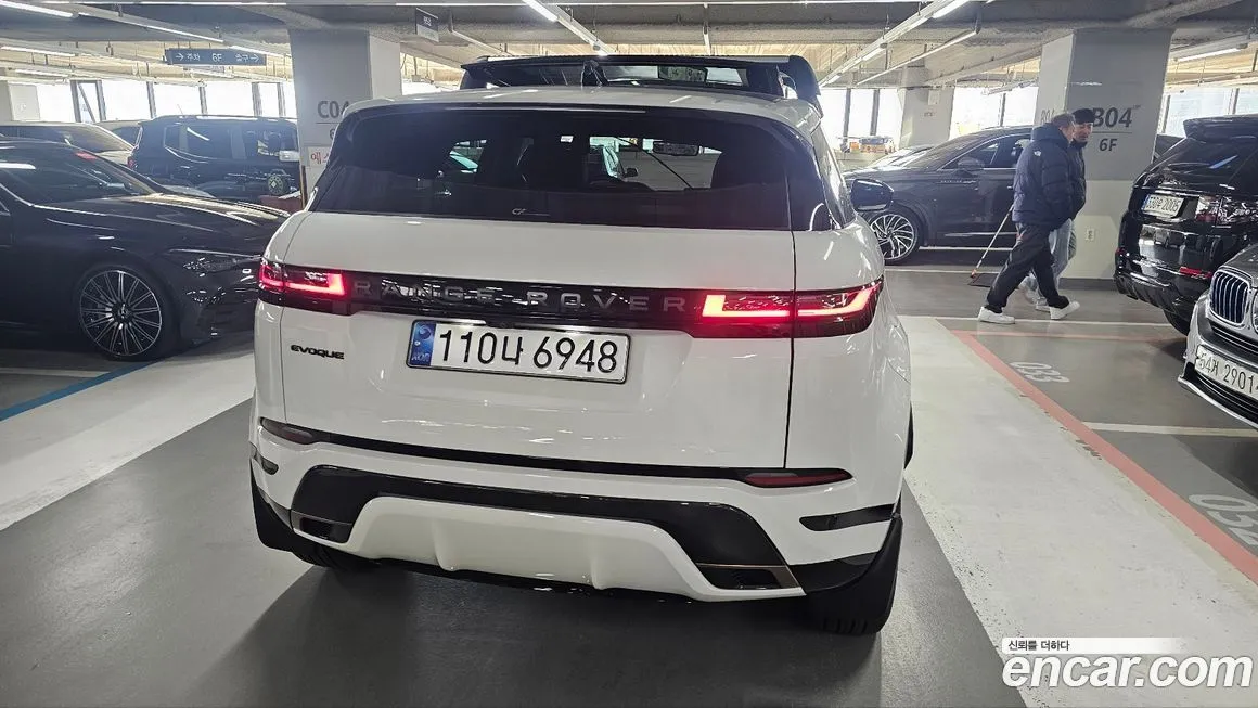 [object Object] Range Rover Evoque 2024 из KR, фото 4
