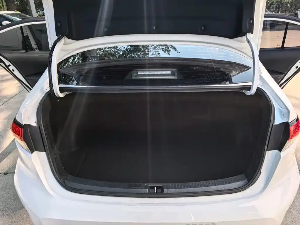 Toyota Levin 2022 из CN, фото 8