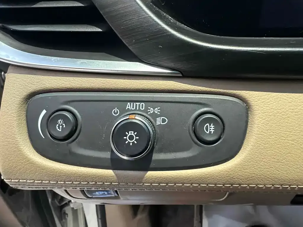 Buick GL8 2021 из CN, фото 4