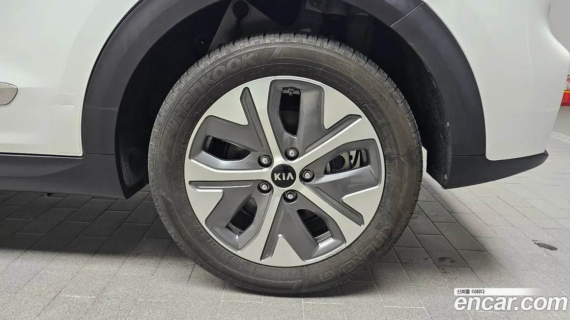 Kia Niro 2021 из KR, фото 5
