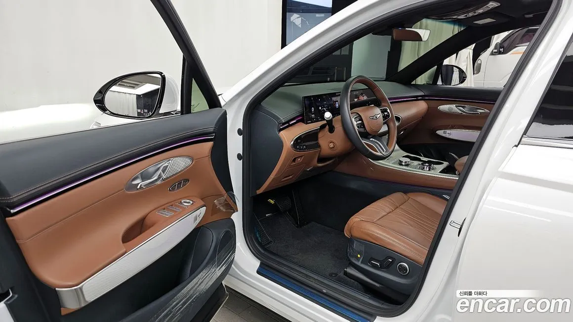 Genesis GV70 — фото 10