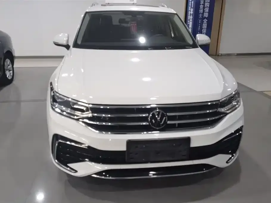 Volkswagen Tiguan L 2024 из CN, фото 2