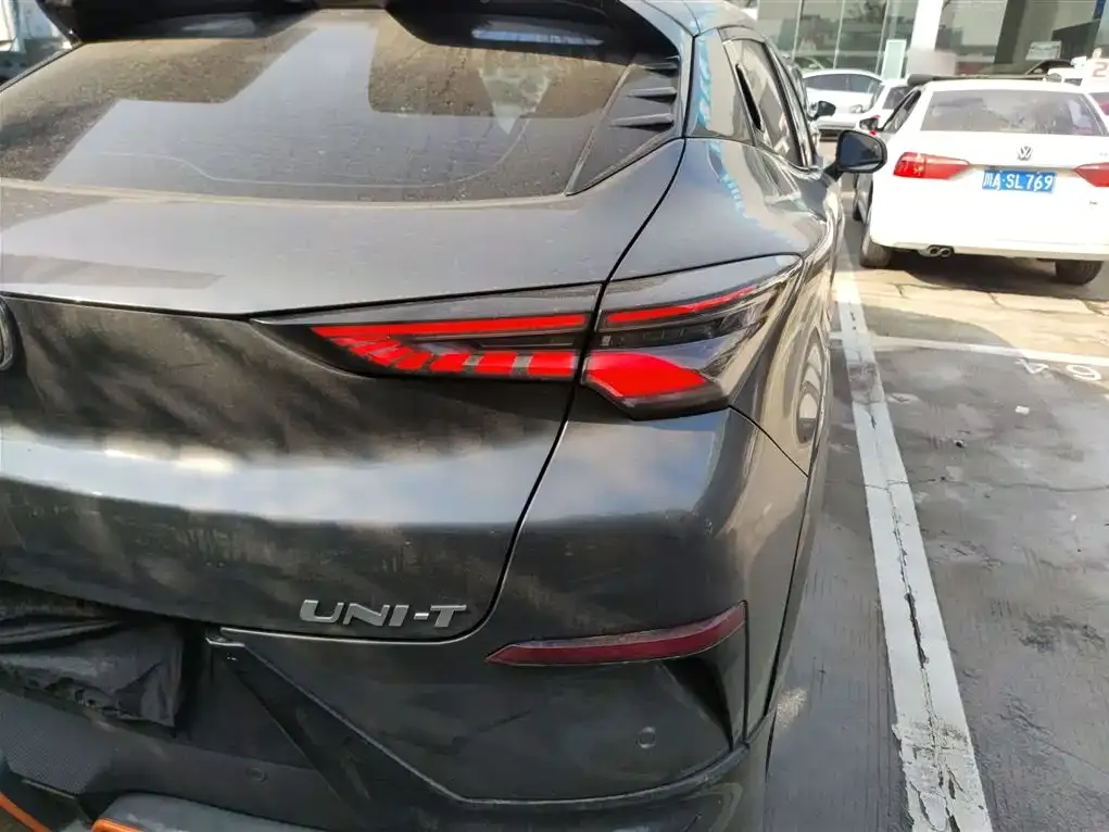 Changan UNI-T 2022 из CN, фото 8