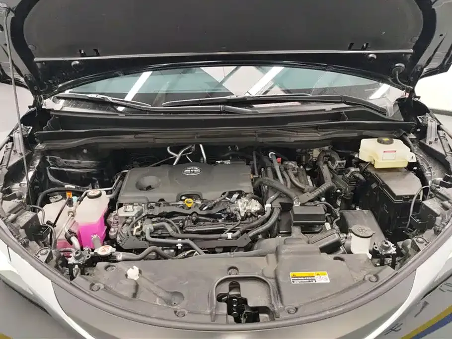Toyota Sienna 2025 из CN, фото 10