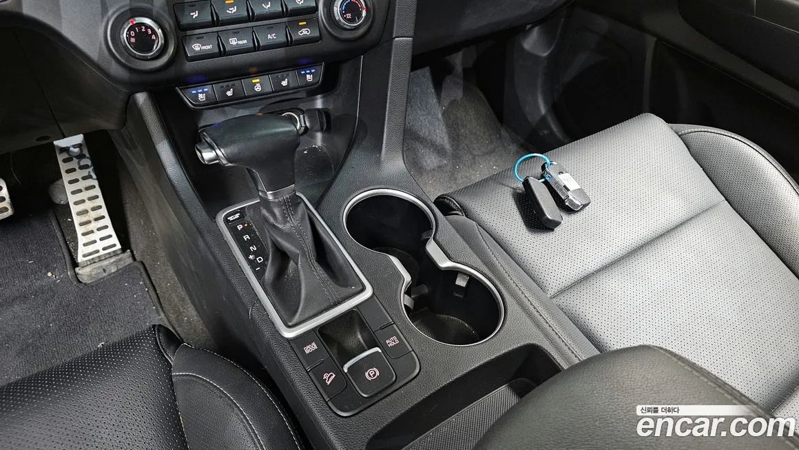 Kia Sportage — фото 9
