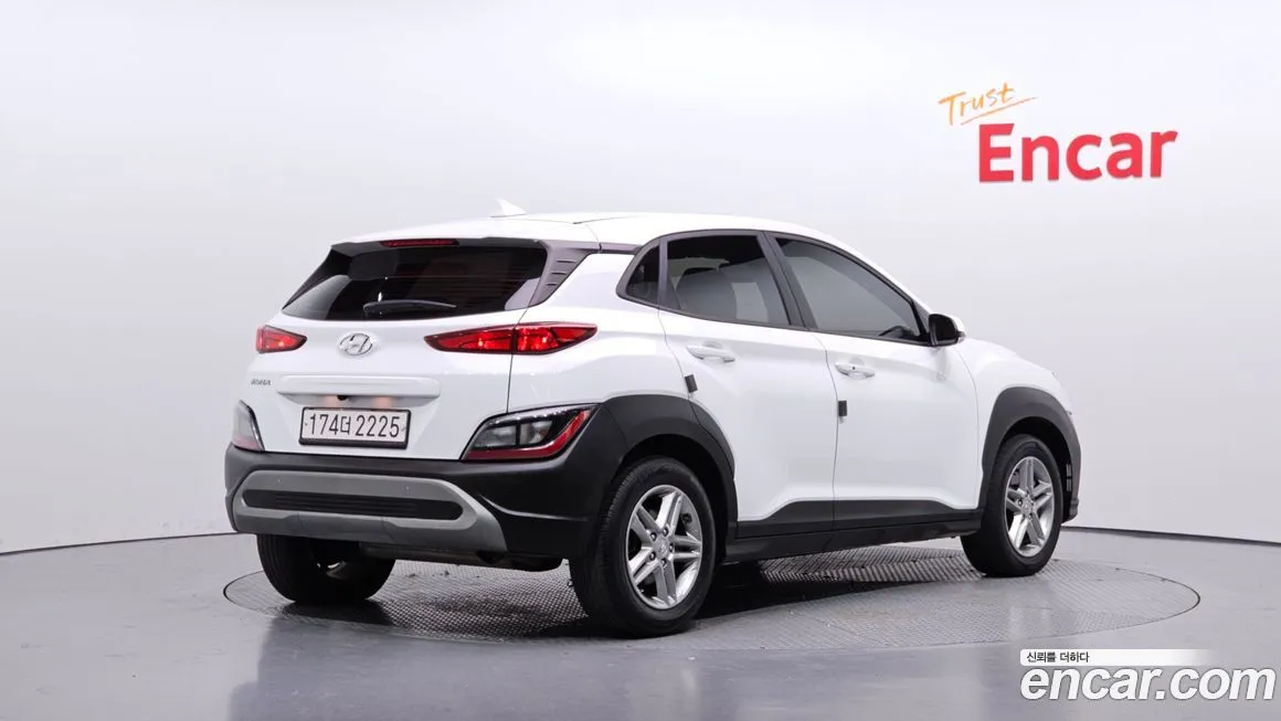 Hyundai Kona 2023 из KR, фото 2