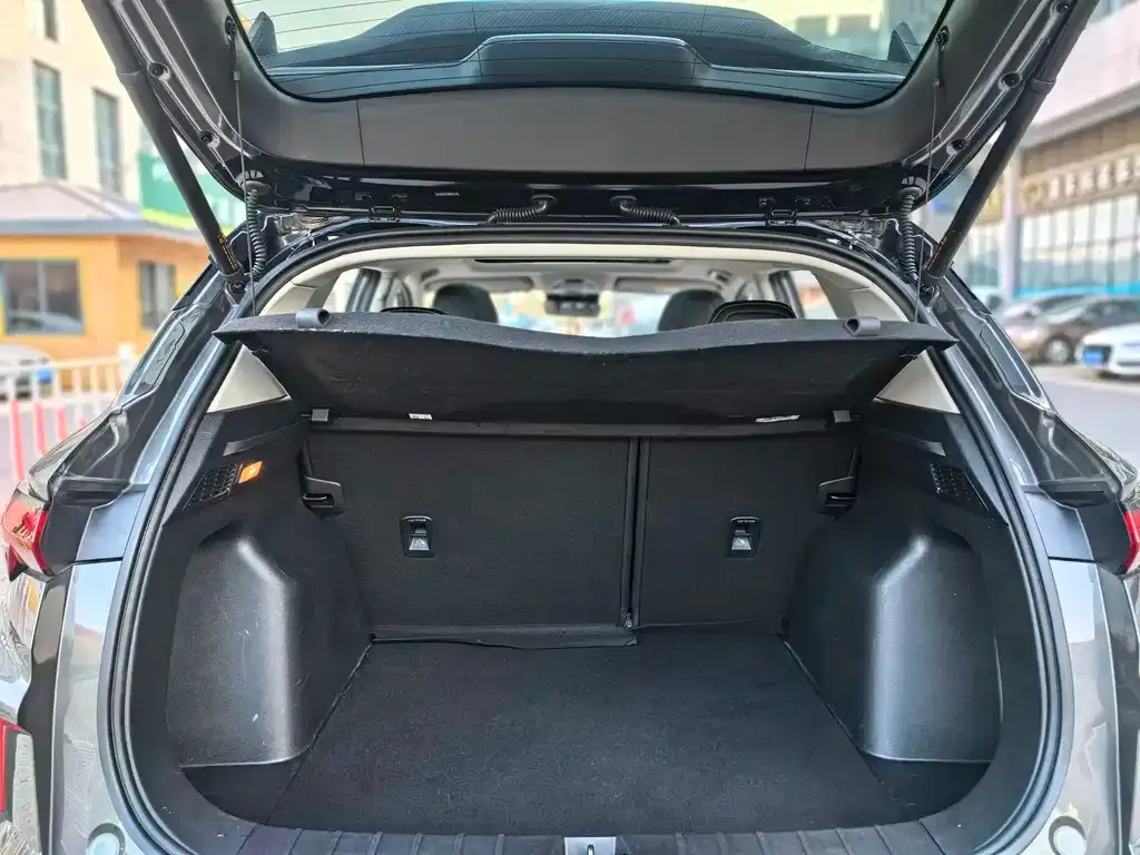 Geely Binyue 2022 из CN, фото 6