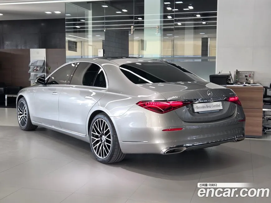 Mercedes-Benz S-Class 2024 из KR, фото 2