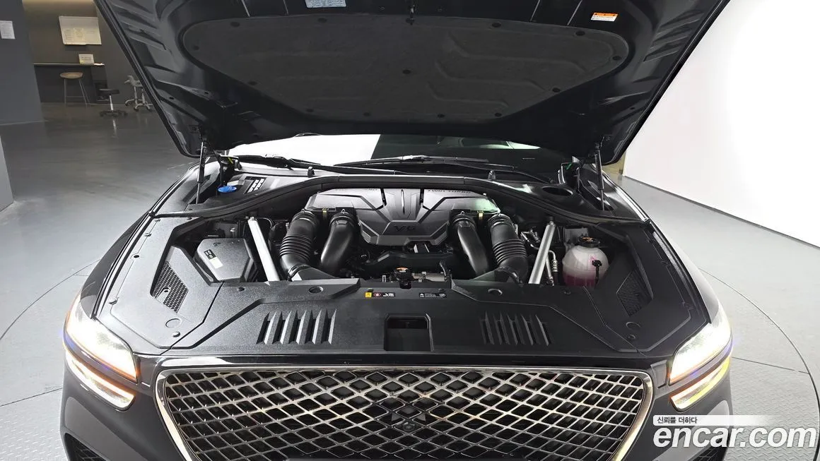 Genesis GV70 2023 из KR, фото 6