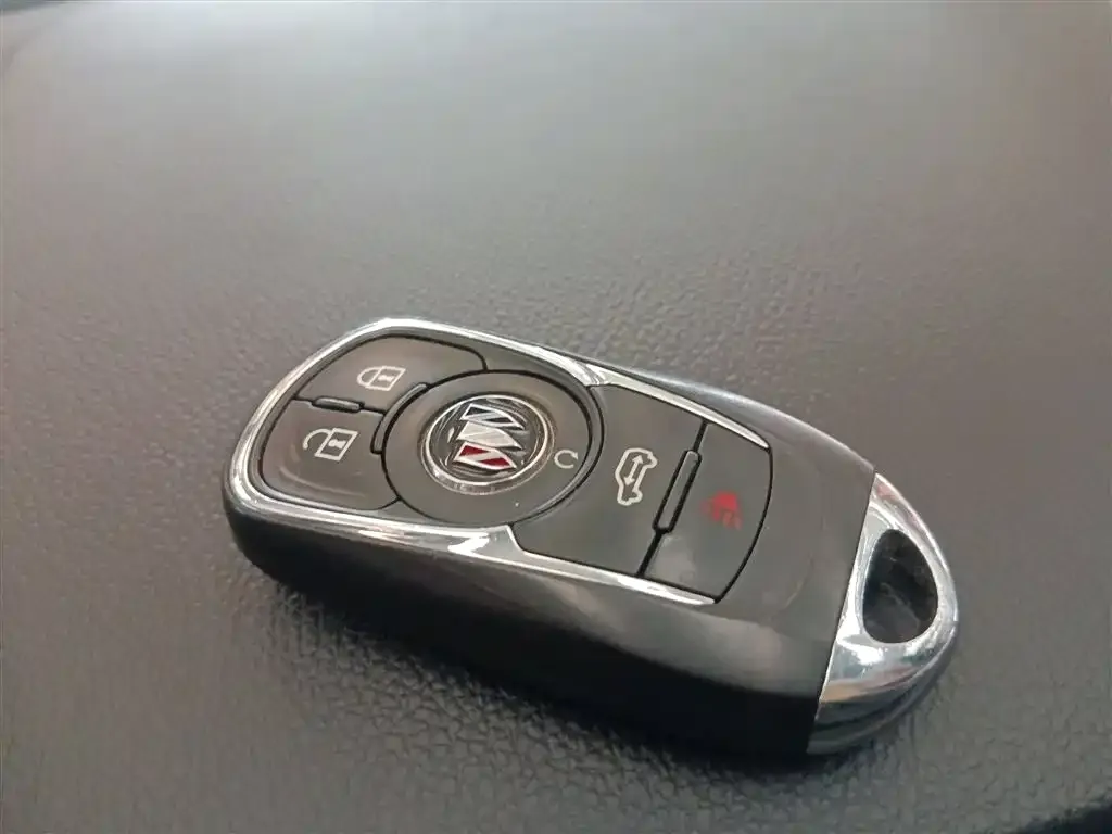 Buick GL8 2022 из CN, фото 9
