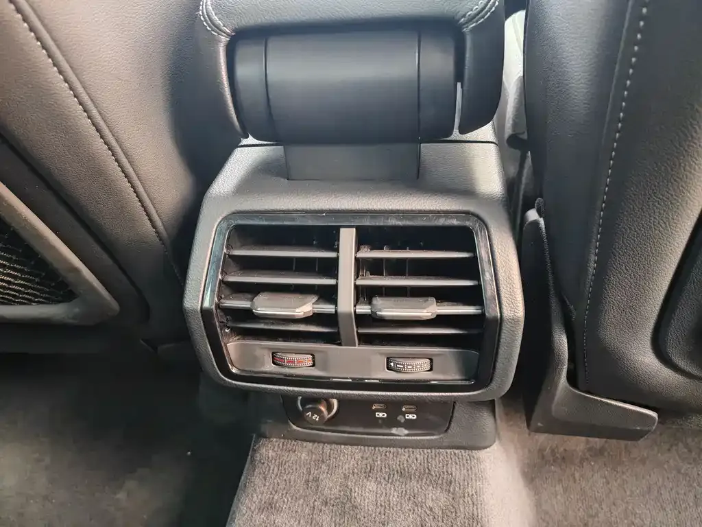 Audi Q3 2021 из CN, фото 10