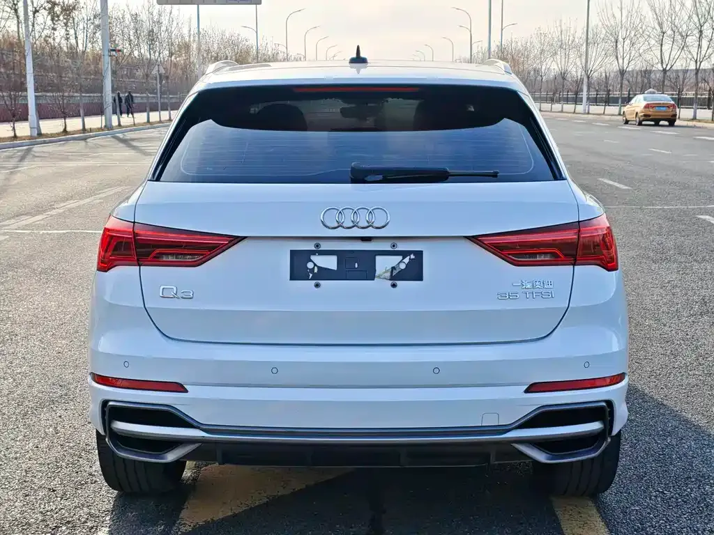 Audi Q3 2021 из CN, фото 6