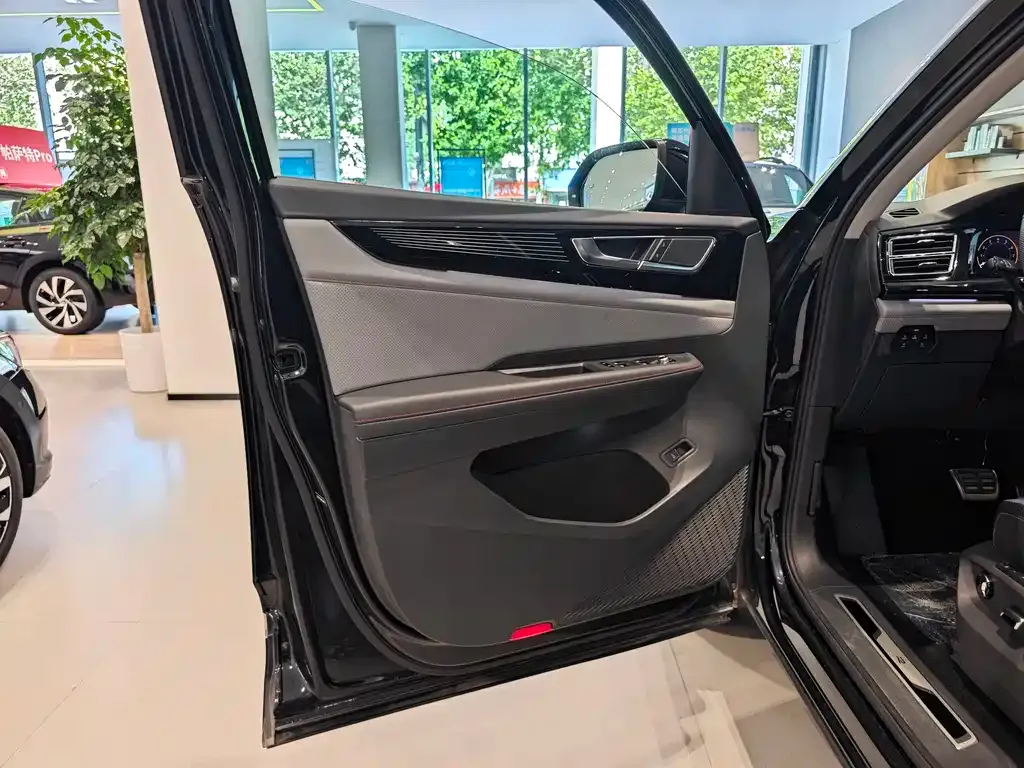 Volkswagen Teramont 2024 из CN, фото 4