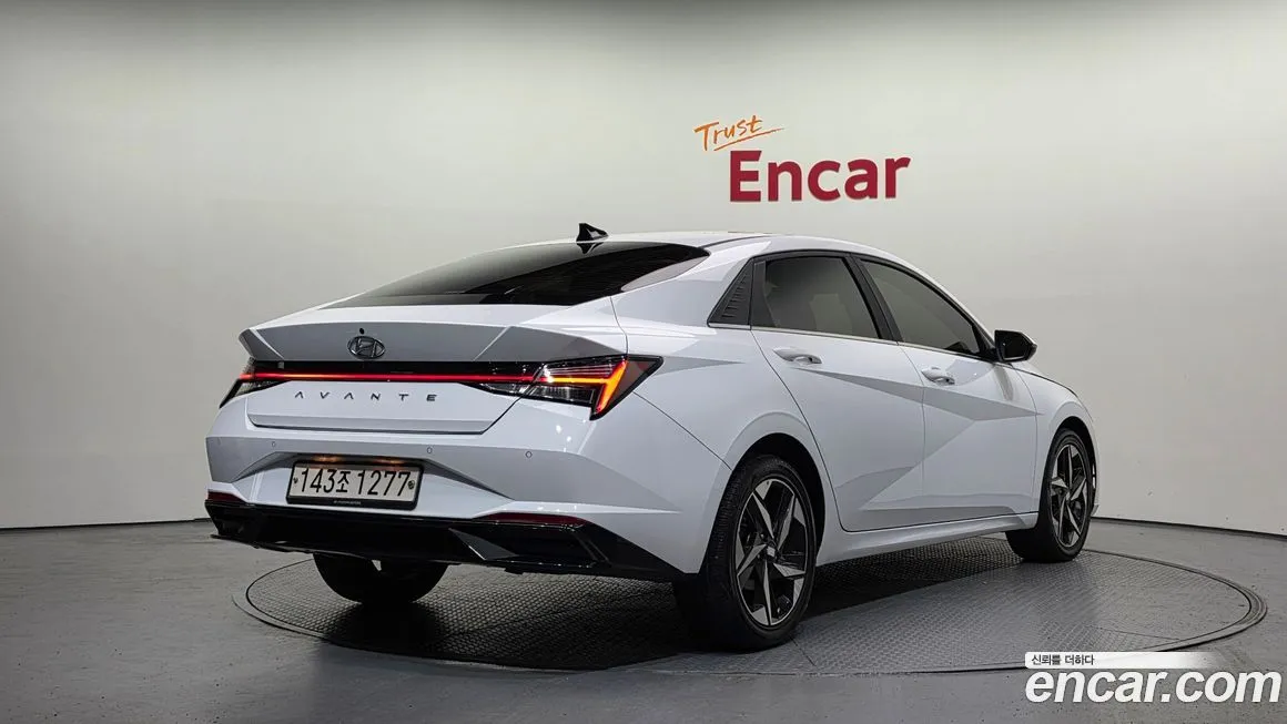 Hyundai AVANTE — фото 2