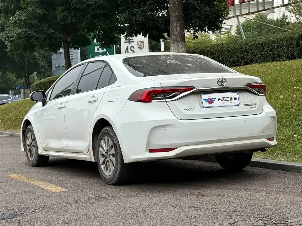 Toyota Corolla 2023 из CN, фото 4