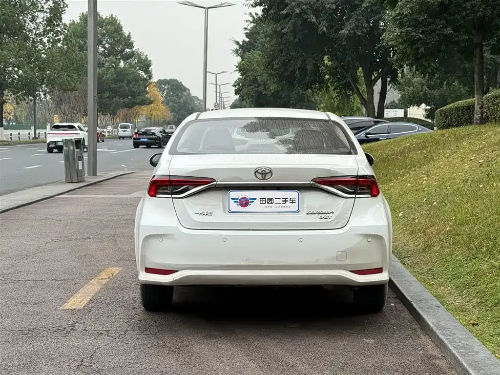 Toyota Corolla 2023 из CN, фото 5