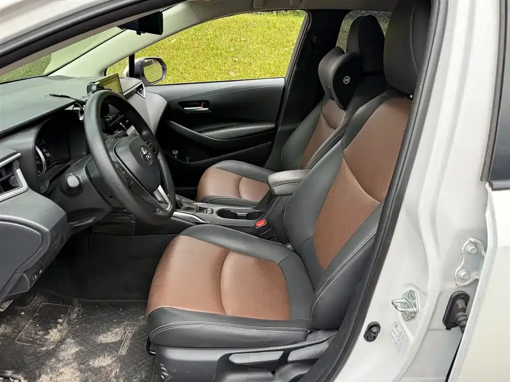 Toyota Corolla 2023 из CN, фото 8